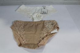 Three pairs of Prima Donna briefs to include 3 x Madison (Natural M) and one pair of Prima Donna Dea