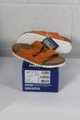 An as new pair of Birkenstock Arizona BS Narrow Fit Sandals in Russet Orange Suede, Size UK 3.5.