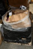A pallet of returns to wireless headphones, Hama TV brackets and related items (Viewing advised).