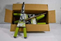 Eleven as new Davaon Hedge Shears, DN-2122QY, EAN 646437148498.