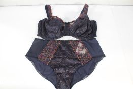 An as new Prima Donna Hyde Park Velvet blue bra (UK 42 D) and a pair of matching Prima Donna Hyde Pa