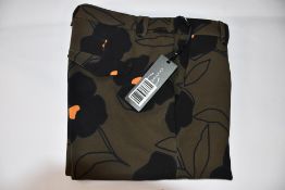 An as new Luisa Cerano Olive Printed Trousers, 628209/2473 3742.