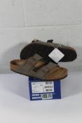 A pair of boxed as new Birkenstock Arizona BS Sandals in Stone, Size UK 9.