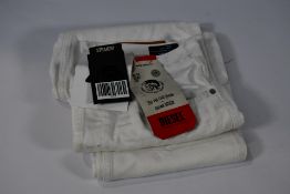 A pair of as new Diesel D-MACS 100 Per Cent Denim Italian Design Trousers in White, Size 30W 30L.