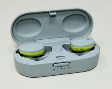 A pre-owned pair of Bose Sport Earbuds True Wireless Earphones in Glacier White (Grade B).