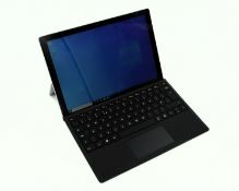 A pre-owned Microsoft Surface Pro 7 in Platinum with Intel Core i7-1065G7 1.30GHz CPU, 16GB RAM, 256