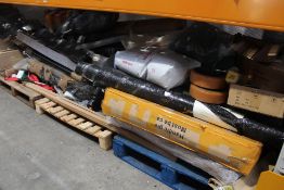 A large quantity of miscellaneous items, mainly industrial related.