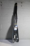 An as new Werner Kalliste Bent Standard Carbon Kayak Paddle, Length 215cm.