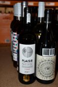 Twelve bottles of assorted wines to include Plaisir, Vitta, Gary Barlow and Mas Vicenc (Over 18s onl