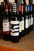 Twelve bottles of assorted wines to include Jacob's Creek, Jumilla Monastrell, LaVie and Torremilano