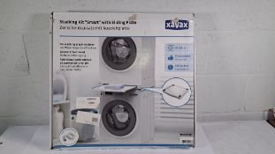 A pallet of returns to include White good stacking trays and Hama TV brackets (Viewing advised).