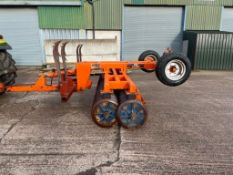 Galucho Press with Leading Tines