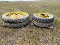 230/95 R48 & 230/95 R32 wheels on Ford centres (off 7840)