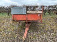 Single axle low sided trailer 304/65 R18