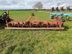 Farm Force FDM40 4m drill mate. Serial No: F4640