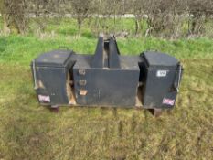 2013 Watkins 1,500kg weight block and tool box. Serial No: ATT341.