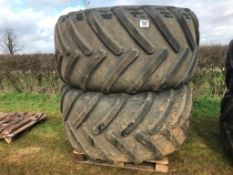 2 x 10 stud wheels with Michelin Max Bib 900/50R42 tyres