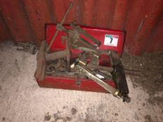 Quantity various pullers