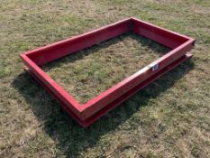 Fertiliser spreader hopper extension