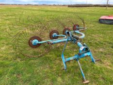 Vicon Acrobat rake. Serial No: 5400013846