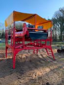 Tong Twin Roller Picking Table, 4 Person Picking Area