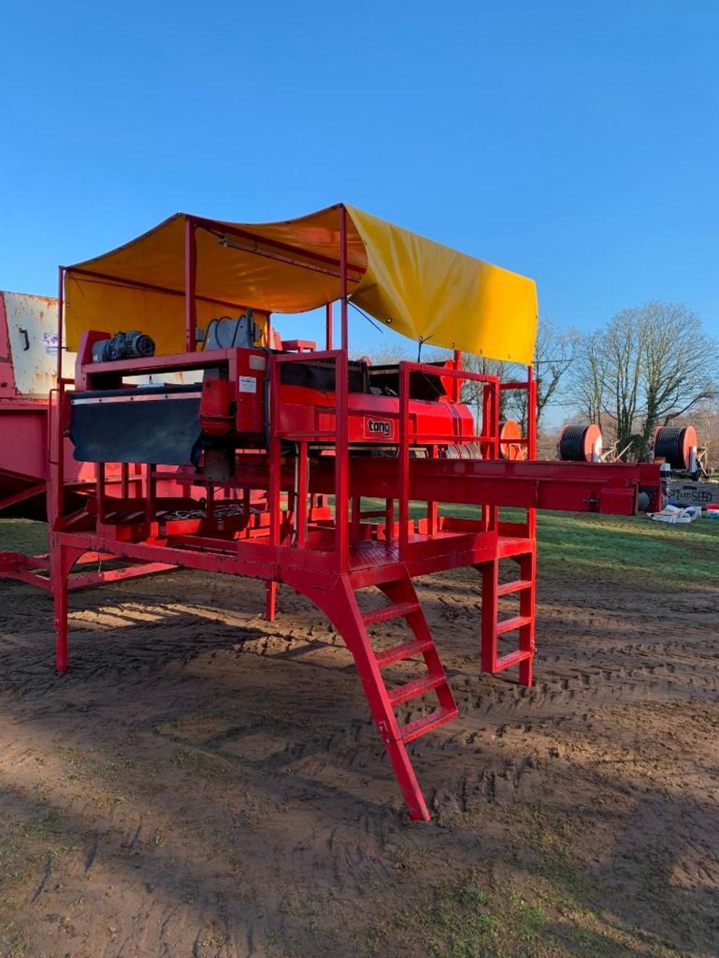 Tong Twin Roller Picking Table, 4 Person Picking Area - Image 4 of 4