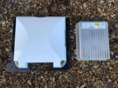 New Holland GPS System, Center Point Accuracy, Includes Dome and Nav Controller, Serial Number: Dome