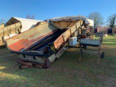 Herbert System 1200 4' Grader, Intake Hopper, Picking Off Table, Cross Elevator, Single Axle, Drawba