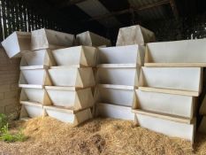 10 x duck / poultry feeders