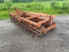 SKH 3m crumbler