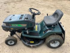 2001 Hayter Heritage 13/30 Ride-On Mower
