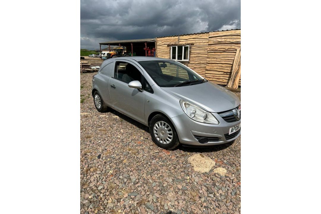 2008 Vauxhall Corsa 1.6cdti Van - Image 2 of 8