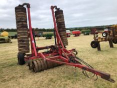 Lely 6m hydraulic folding Cambridge rolls. Serial No: 53958