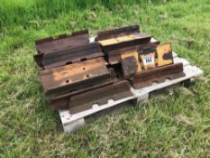 Quantity Caterpillar D5 18