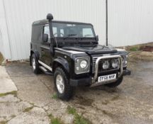 2006 Land Rover Defender TD5, 4wd, black, manual, diesel. Reg: OY56 WHR. Miles: 102,545