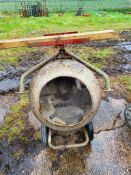 Electric cement mixer