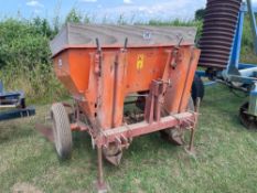 Faun 1400 2 row potato planter. Serial No: 1849