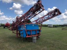 1995 GEM Sapphire sprayer 2400l tank with 24m booms. Originally from 1995 Gem self propelled sprayer