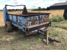 Fymax trailed manure spreader