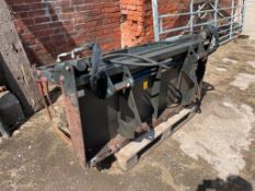 2011 MX Combi Grab. Serial No: 17.764