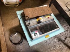 Incubator and rear brooder, single phase