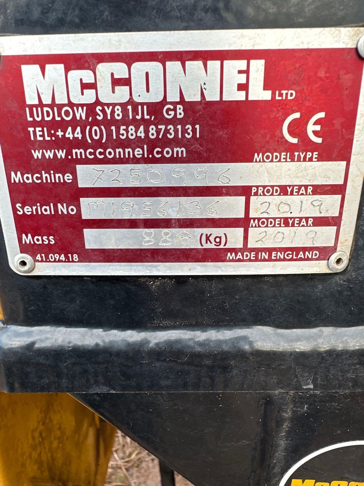 2019 McConnel PA5455 hedge cutter with 1.3m flail head, 3 point linkage attachments, hydraulic rolle - Image 8 of 8