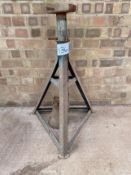 Axel Stand - (Lincolnshire)