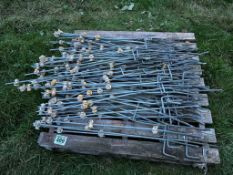 100No. Galvanised Electric Fence Stakes c/w Corner & Reel Posts