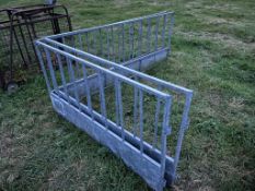 1No. Atlantic Square Sheep Feeder