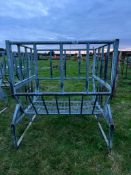 Cattle & Sheep Round Bale Cradle Feeder