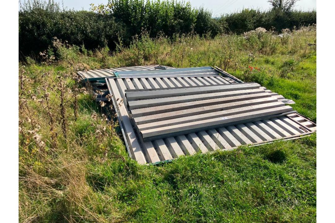 Quantity metal cladding panels