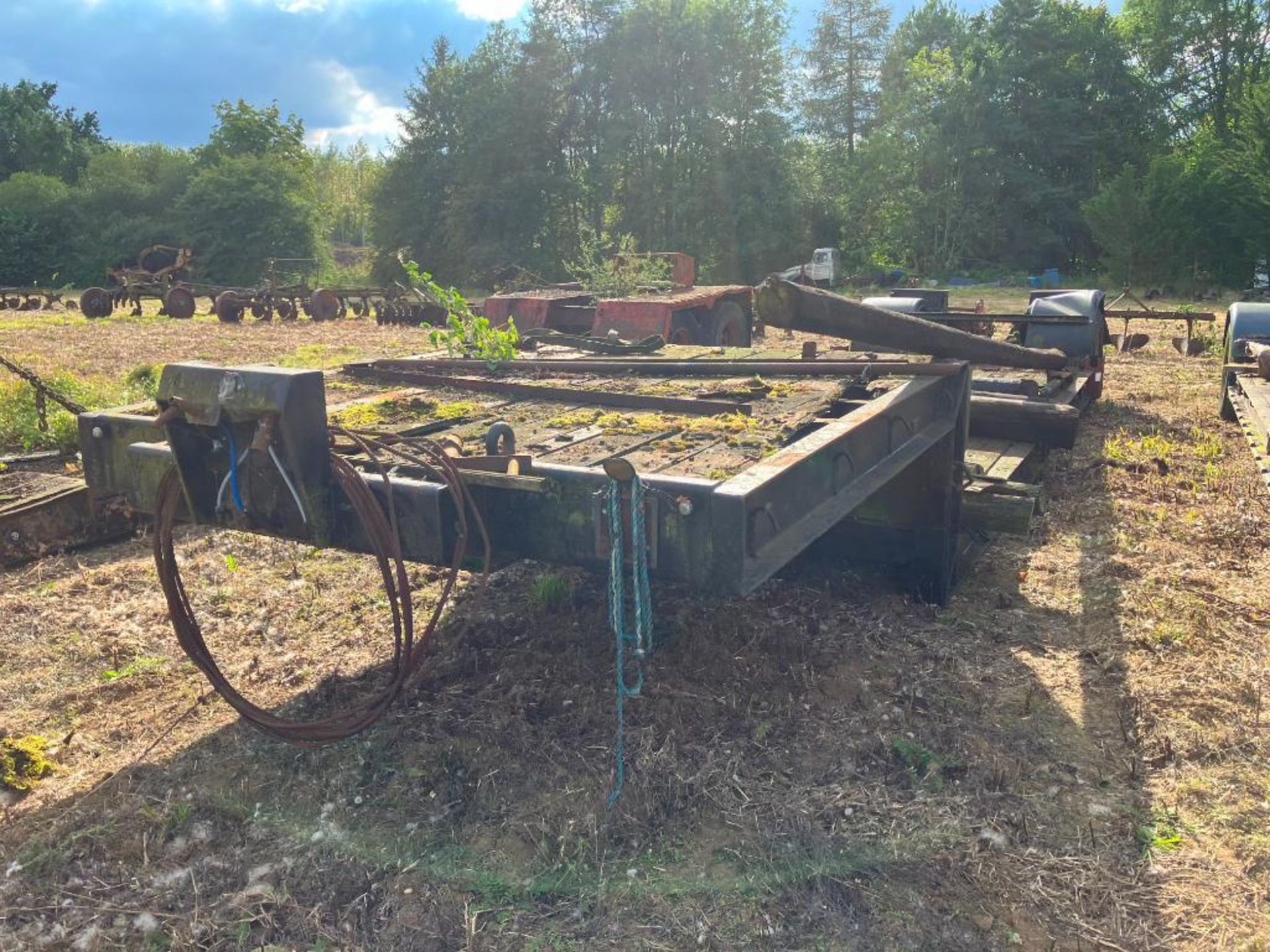 Swan neck single axle trailer with 20ft body - Image 2 of 6
