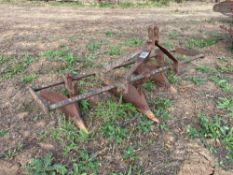 Ridger 3 body, linkage mounted