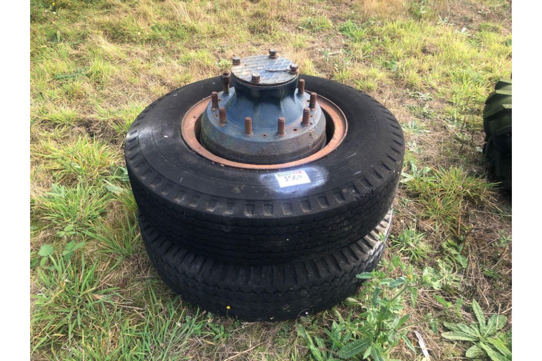 Pair Dunlop 9.00-20 wheels and tyres with brake assembly